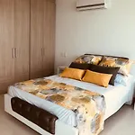 Palmetto Sunset Piso 41